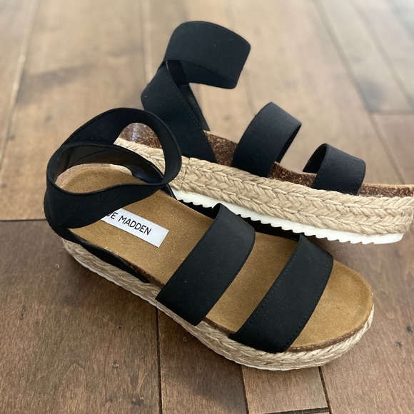 Steve Madden Kimmie - Picture 1 of 3